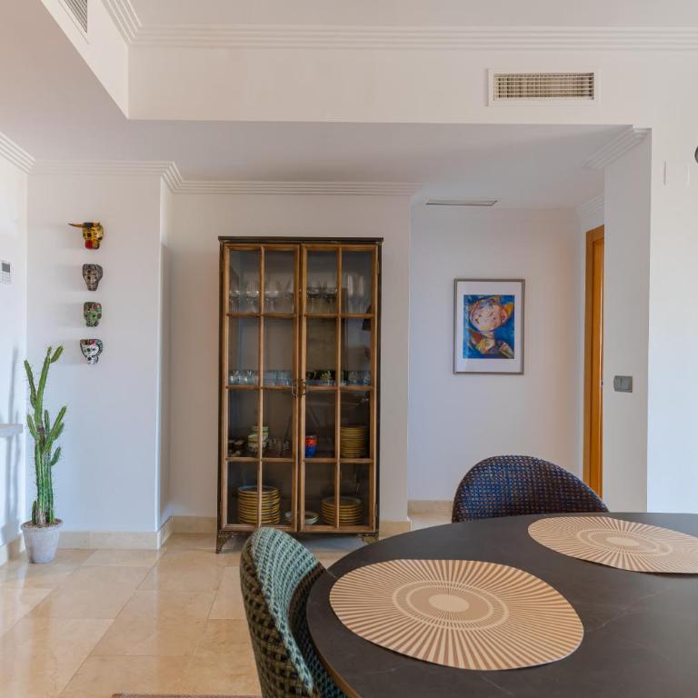 Newly Renovated Apartment with Amazing View - Apartamento de 2 dormitorios - 10
