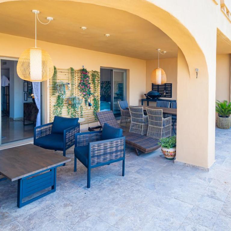 Newly Renovated Apartment with Amazing View - Apartamento de 2 dormitorios - 26