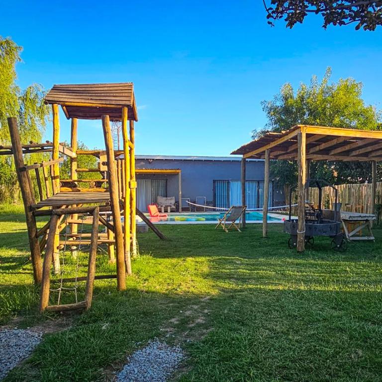 Propiedad Privada con Piscina y parque - One-Bedroom House - 5