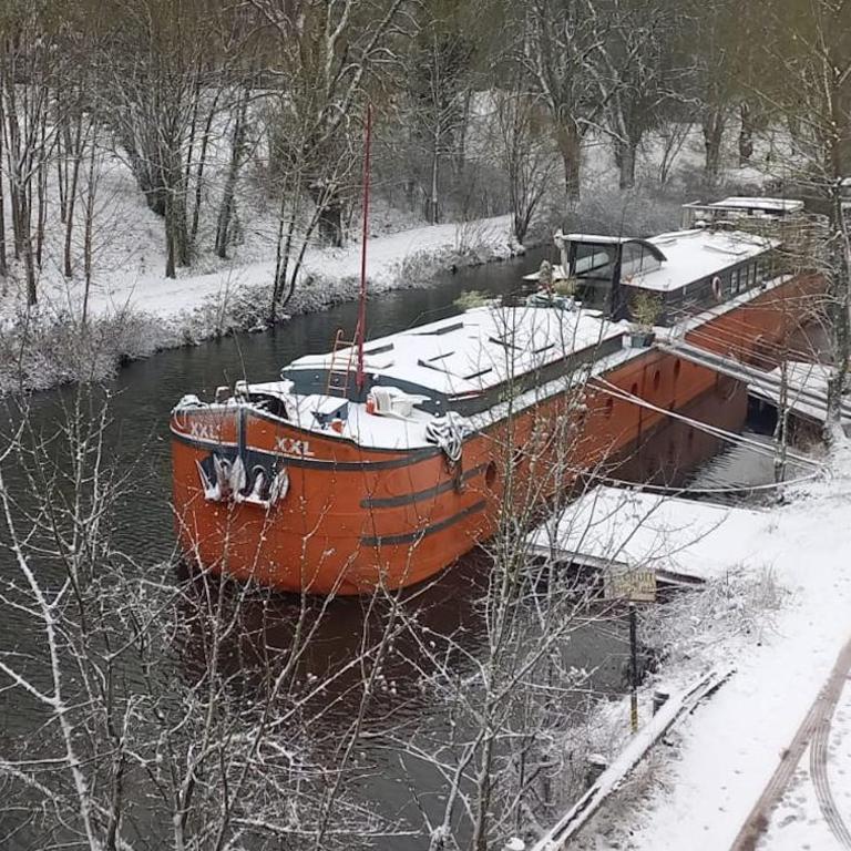 Appartement atypique indépendant sur péniche - Appartement avec Terrasse - 74