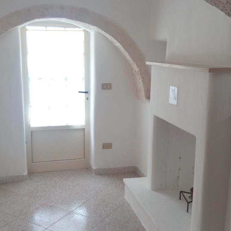 Dimora Sumerano - Triple Room with Private Bathroom - 10