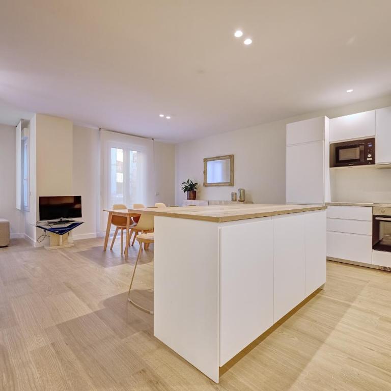 Apartamento El Conde by Clabao - Two-Bedroom Apartment - 9