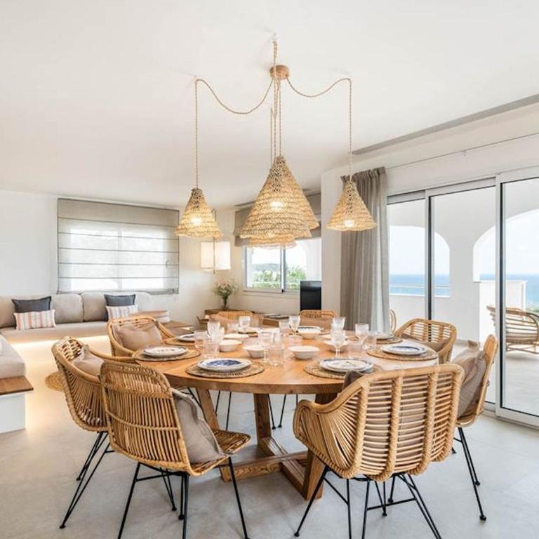 Opulent Son Bou Villa 5 Bedrooms Villa Alis Central Panoramic Sea Views - Villa de 5 dormitorios - 33