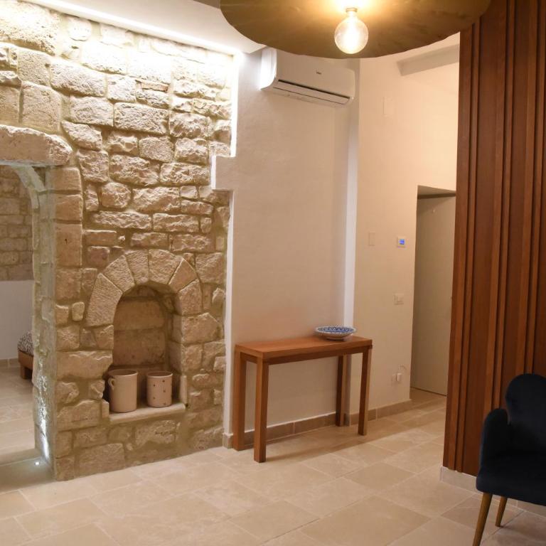 Altemura Suites - Camera Matrimoniale con Vista Mare - 2