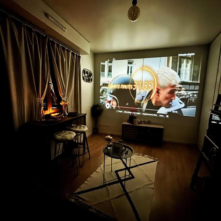 Le Petit Ciné - Rouen Gare - Smartloc Immo - Studio with Sofa Bed - 2