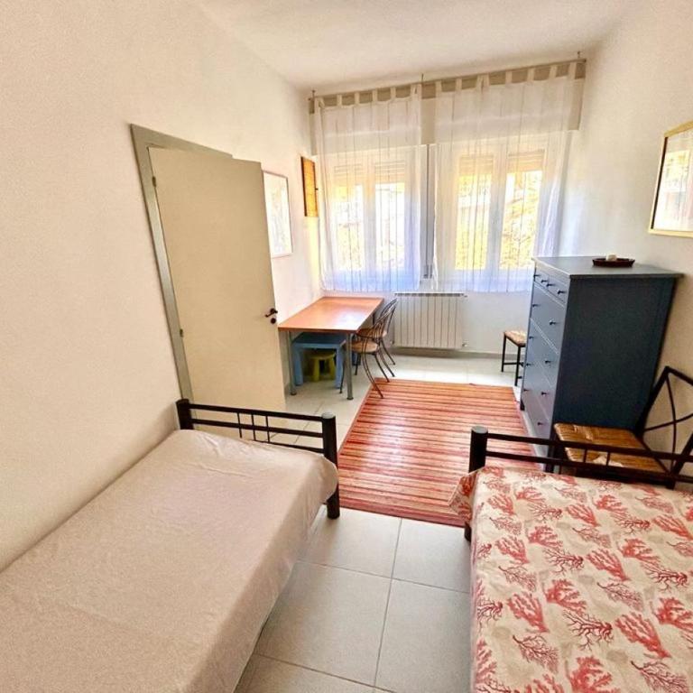 Villa Renata, bellissima villa con terrazzo vista mare e spiaggia inclusa - Casa Vacanze - 17