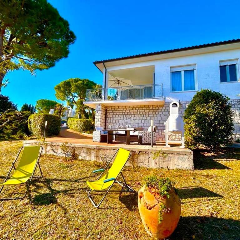 Villa Renata, bellissima villa con terrazzo vista mare e spiaggia inclusa - Casa Vacanze - 1