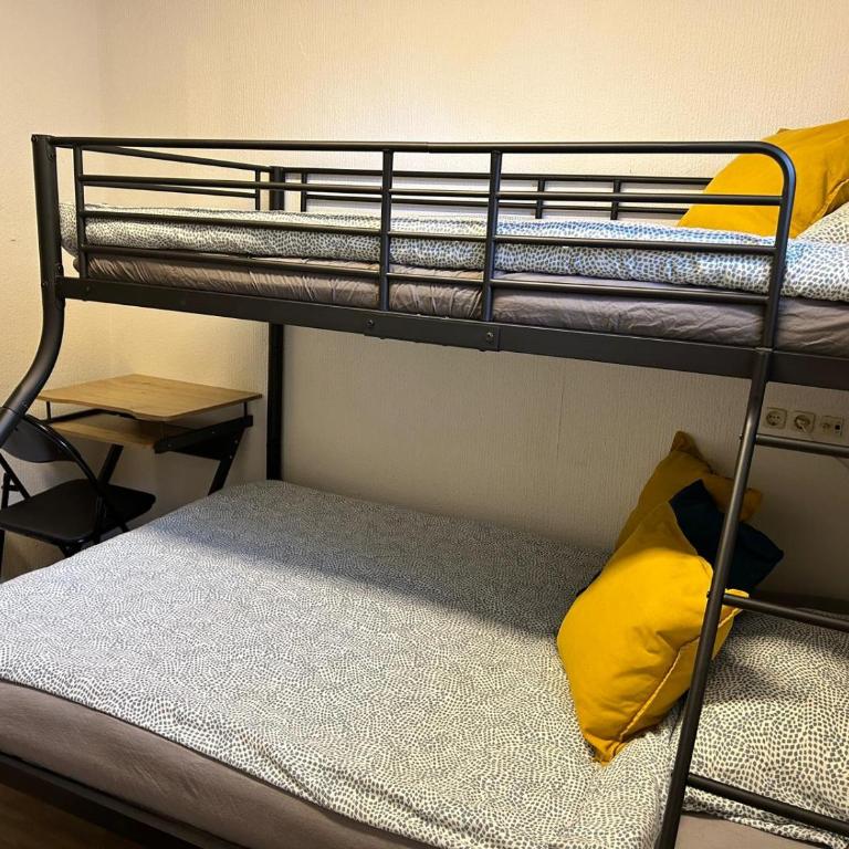 Hallo!-Apartments - Ideal für Geschäftsreisende, Monteure und Feriengäste - Budget Apartment - Nr.1 - 2