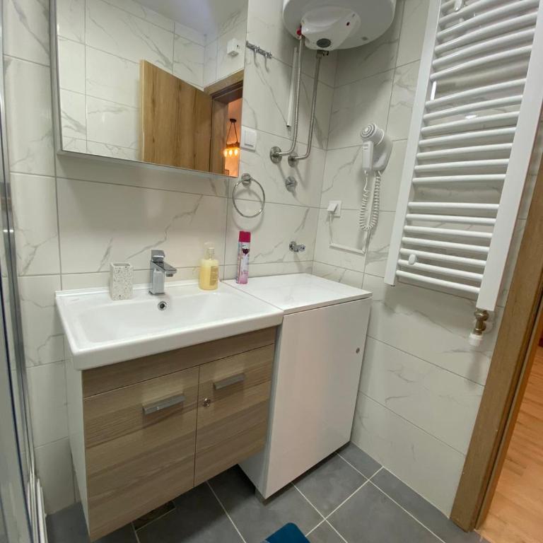 Apartman Zeleni vrhovi - One-Bedroom Apartment - 23