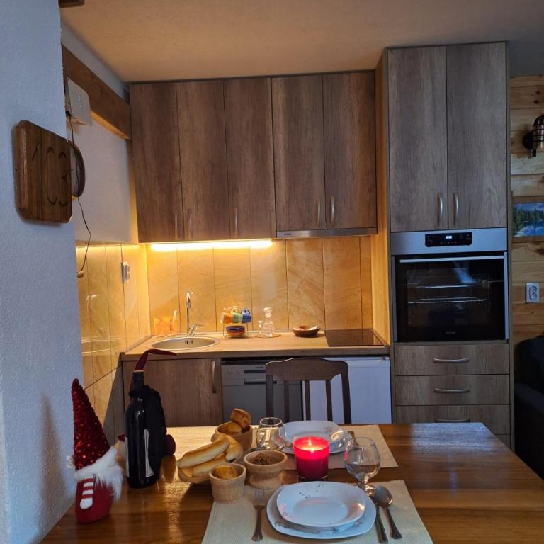 Apartments Shine - Apartman sa Pogledom na Planinu - 10