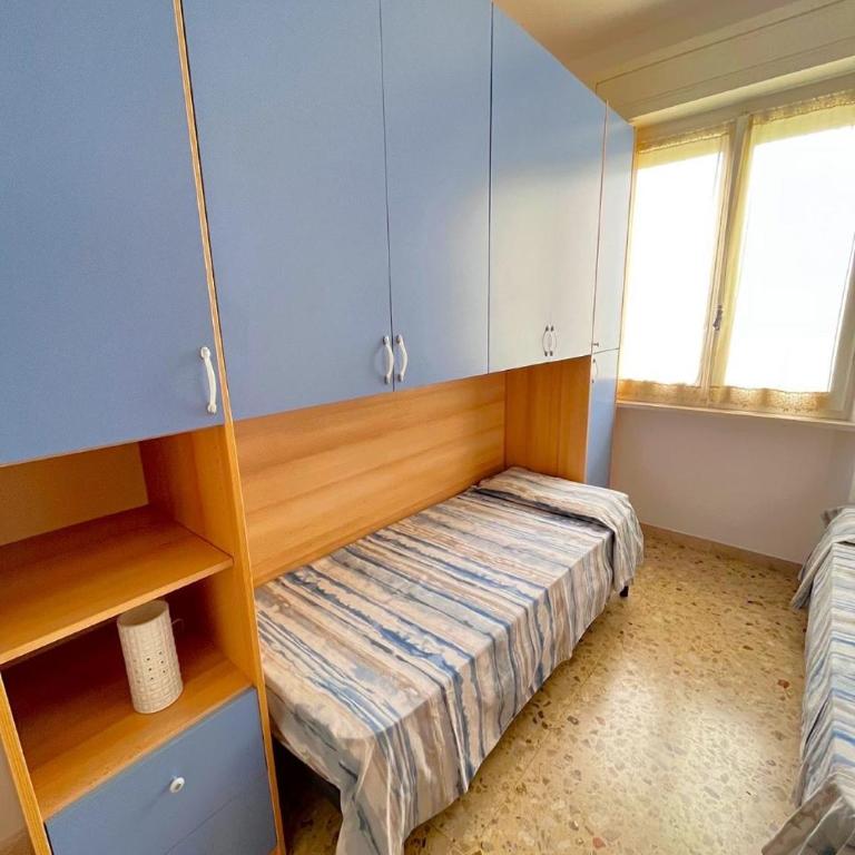 Trilo Marino con posto auto nel centro di Marcelli - Appartamento con 2 Camere da Letto - 16