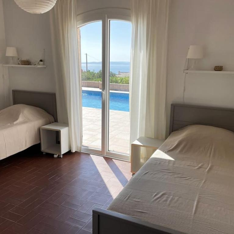 Les Issambres - 8 pers, piscine privée, belle vue mer - Villa avec Piscine Privée - 4