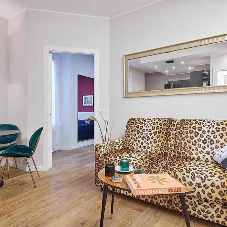 [Moderno Bilocale Chic] 8 min dal Duomo - Appartamento con 1 Camera da Letto - 15