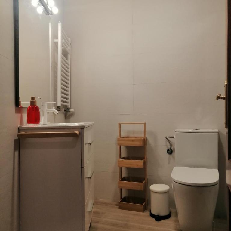 NANA in Bilbao Párking en el edificio - Two-Bedroom Apartment - 20