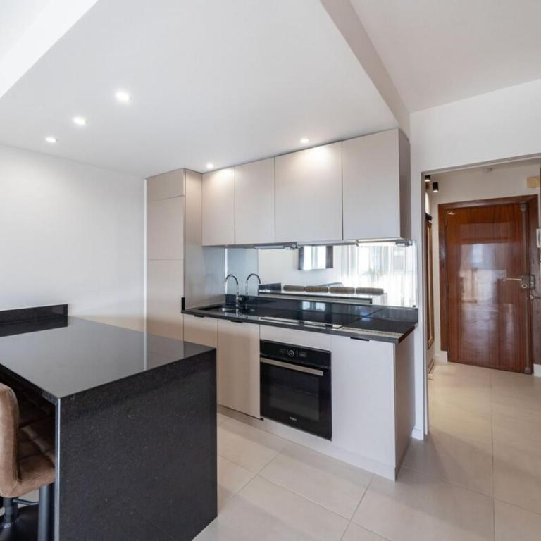 Superbe appartement 5 pièces avec vue mer à Cannes - Appartement - 2