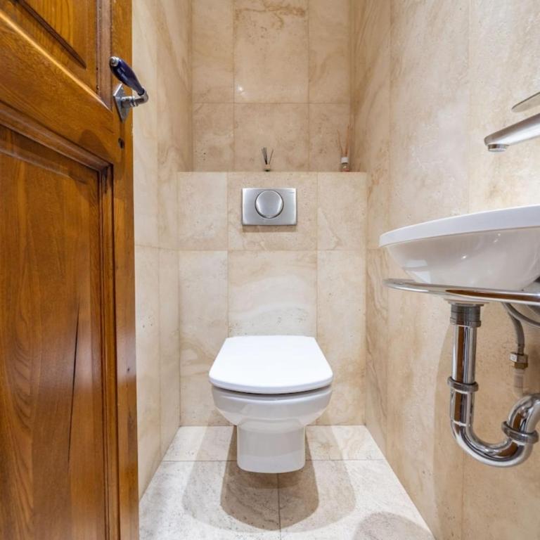 Superbe appartement 5 pièces avec vue mer à Cannes - Appartement - 24