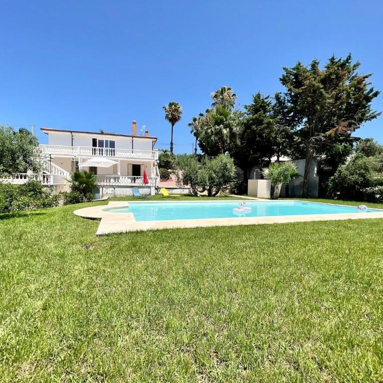 Villa Rachele con piscina - Maison de Vacances 4 Chambres - 53