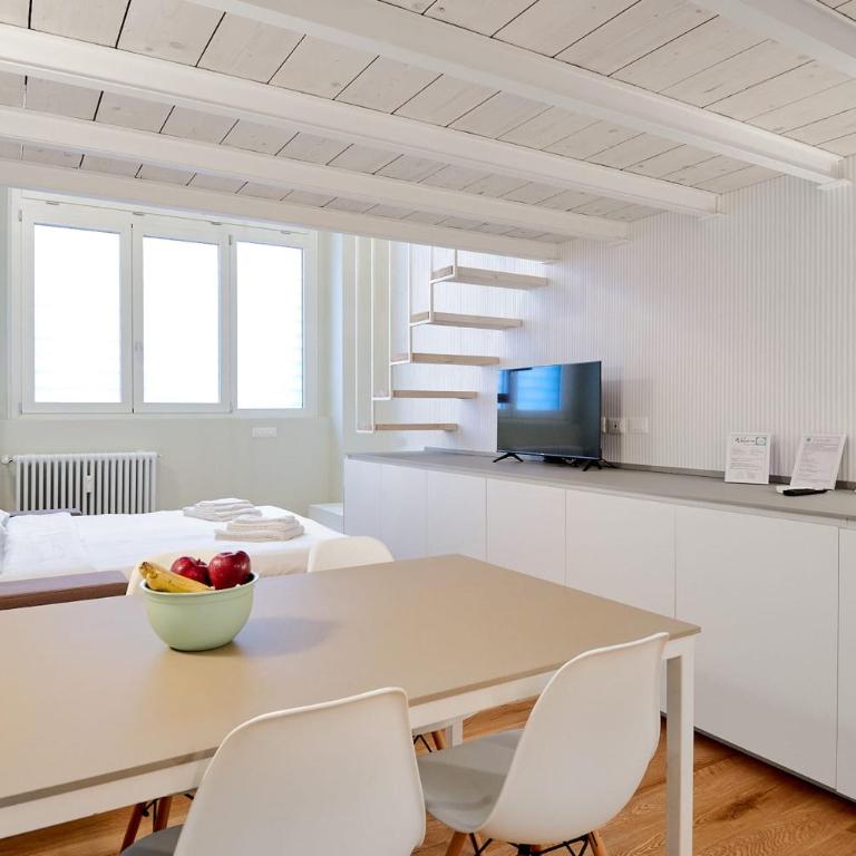 Milan design Loft perfect for couples - Appartamento - 28