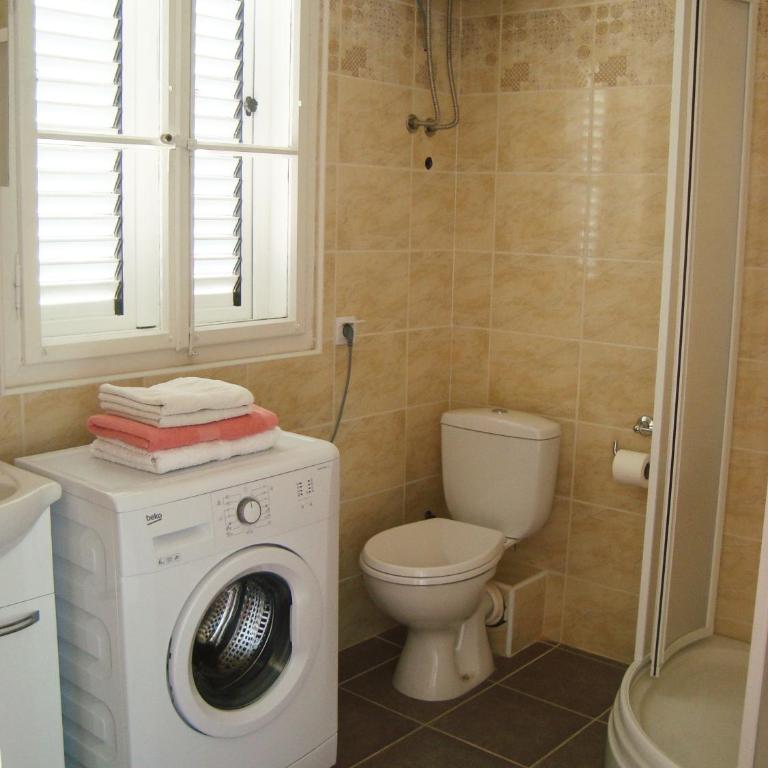 Apartments Rolovina - Two-Bedroom Apartment - 18