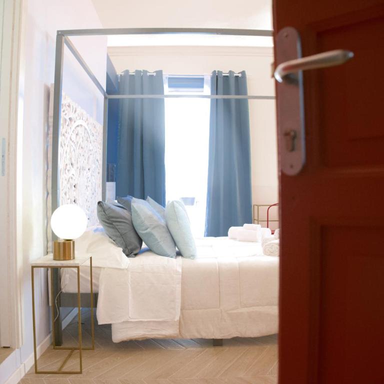 Le Dame di Sicilia Sicilian Vintage Rooms - Double Room with Spa Bath - 3