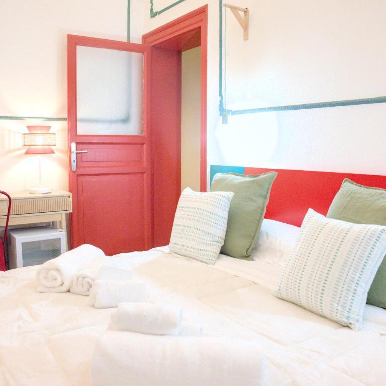 Le Dame di Sicilia Sicilian Vintage Rooms - Family Room with Private Bathroom - 6