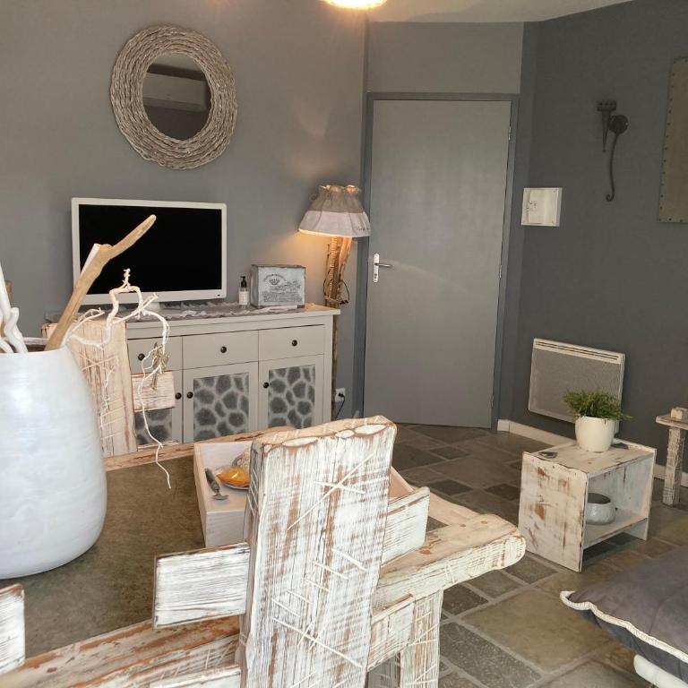 Les Cottages du Bassin d'Arcachon -Proche Parc Ornithologique-Dune du Pilat- Clim- Parking privé - Appartement 2 Chambres - 7
