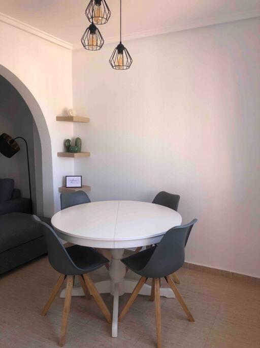 Los Didi’s - Two-Bedroom House - 7