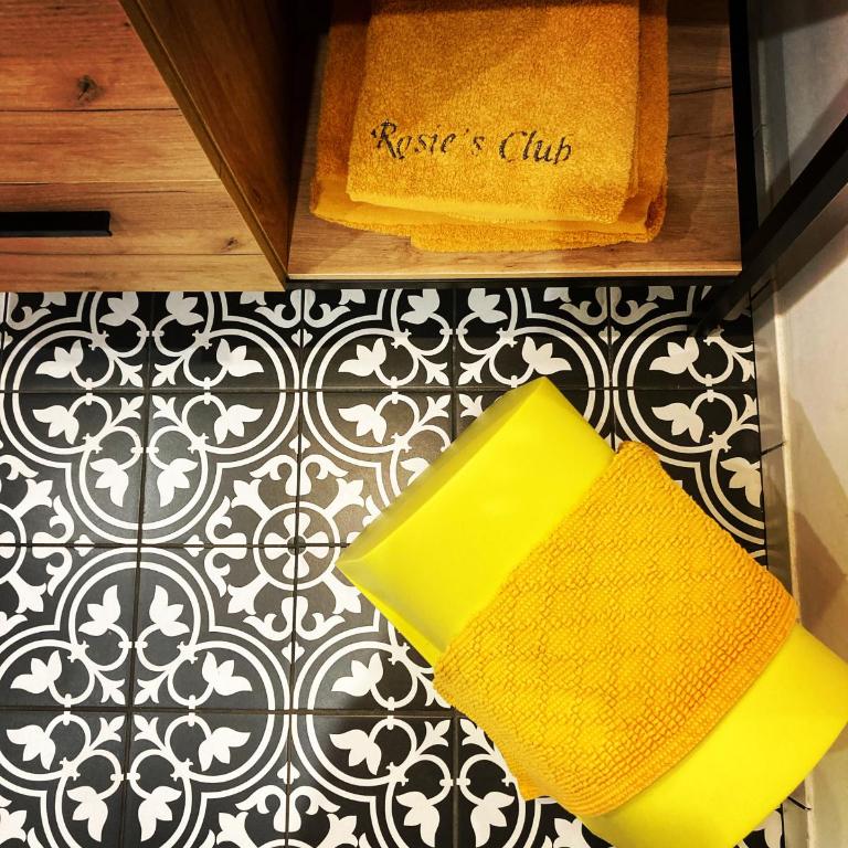 Rosie's Club - Chambre Double - 5