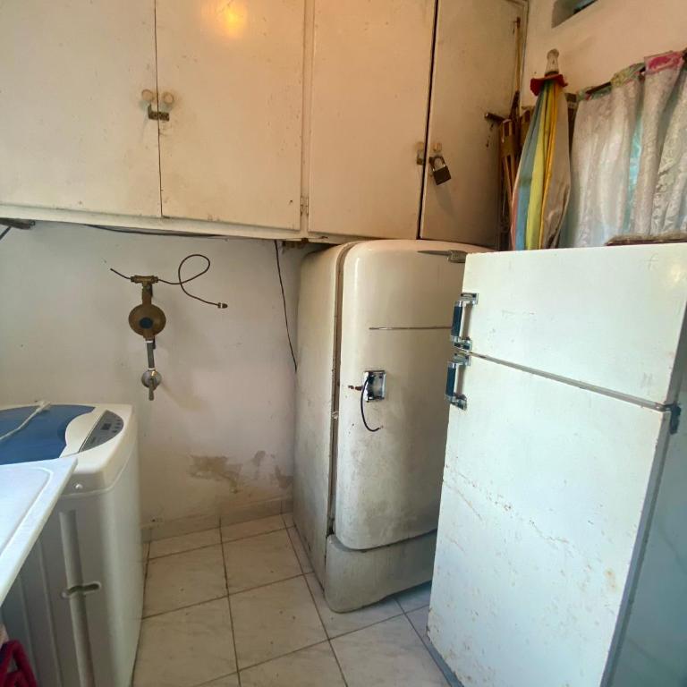 Frente a la mansa CON SEÑA l LUZ GAS AGUA LIMPIEZA APARTE - Three-Bedroom House - 25