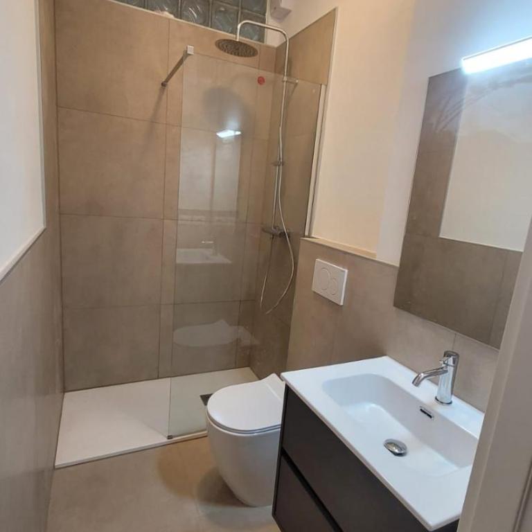 Bilocale ristrutturato a 2 passi dal mare - Appartamento con 1 Camera da Letto - 10