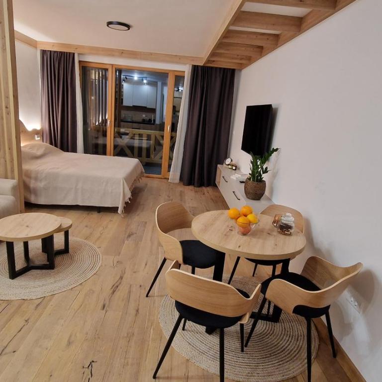 Vuk Vucko - One-Bedroom Apartment - 18