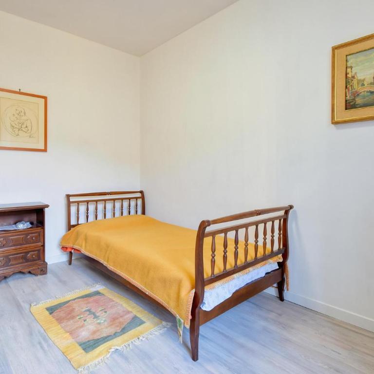 Amazing Apartment In Savona With Wifi - Three-Bedroom Apartment - 9