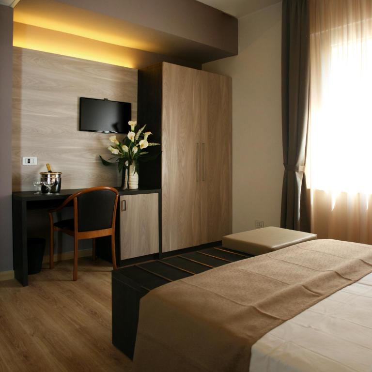 Hotel Lory My Wellness SPA - Camera Matrimoniale Superior - 8