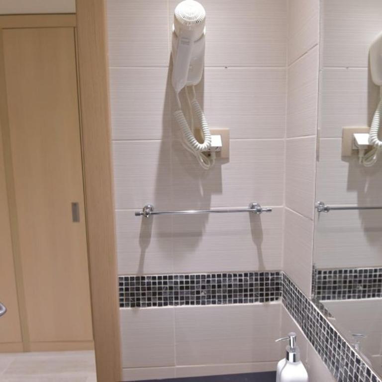 Konaci Kopaonik Lux Apartmani - Superior Porodična Soba - 2
