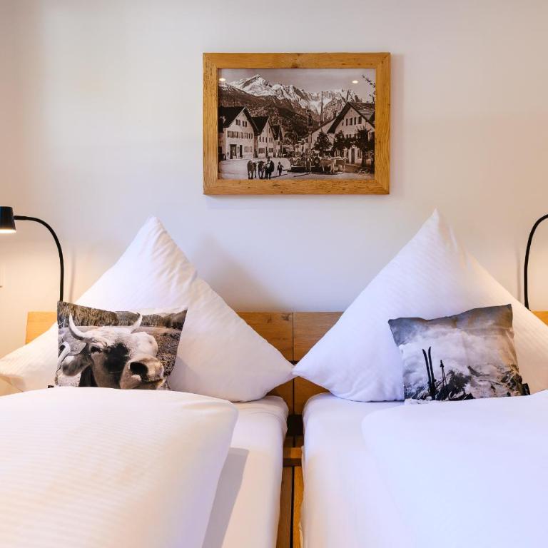 Alpenflair I Chalet - Two-Bedroom Apartment - 24