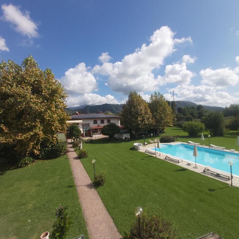 Villa FioccoMare - Apartamento con vistas a la piscina - 32