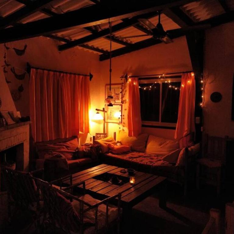 LaGloriaMds - Three-Bedroom House - 29
