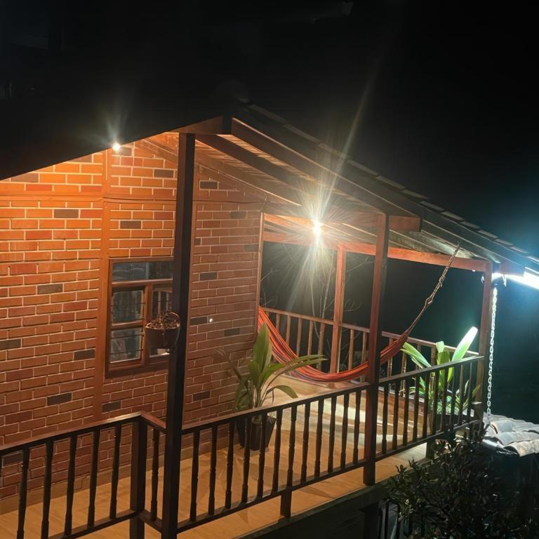 Finca con BBQ, Parking Privado y Hamacas - Three-Bedroom House - 23