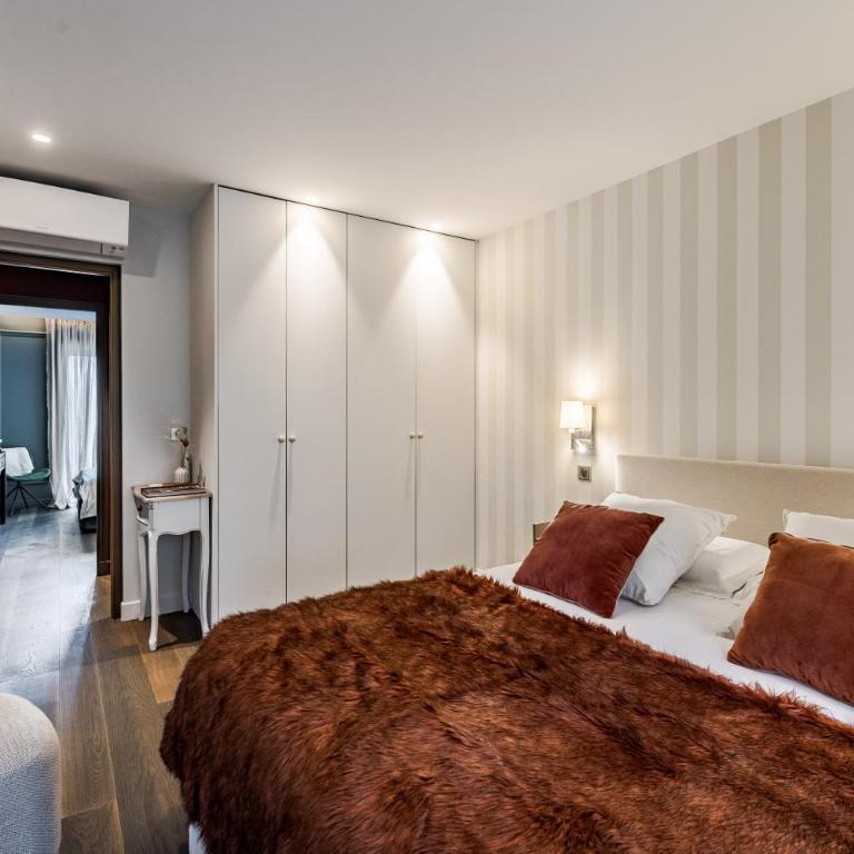 Villa sur le toit, duplex, 5 pièces 160m2, piscine - Appartement - 41