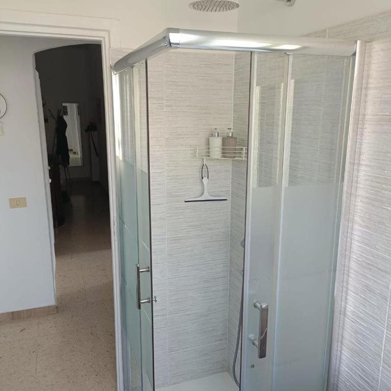 Tommy Guest House Roma - Apartment with Terrace - 17