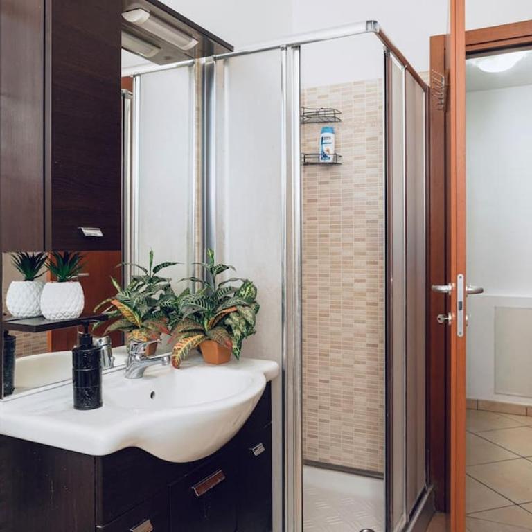 Loft - Comfort Studio - [10m Piazza Maggiore] - One-Bedroom Apartment - 4