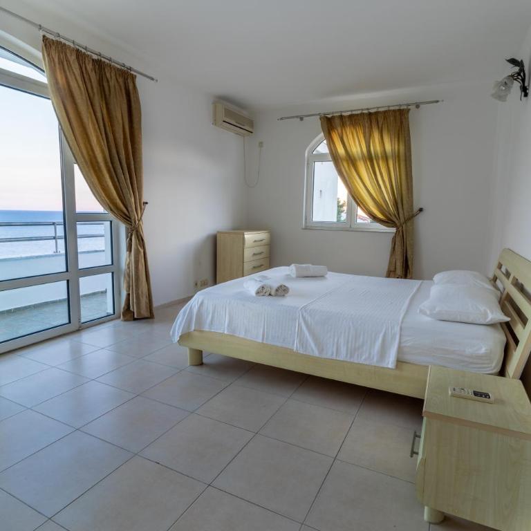 Blue Sky Apartments-Ulcinj, Montenegro - Apartment with Sea View - 9
