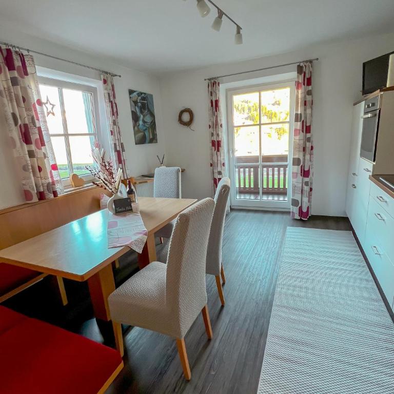 Landhaus Maria - Apartment mit 3 Schlafzimmern und Balkon - 4