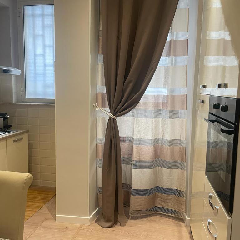 Holiday House Roma Vaticano - Casa con 2 Camere da Letto - 15