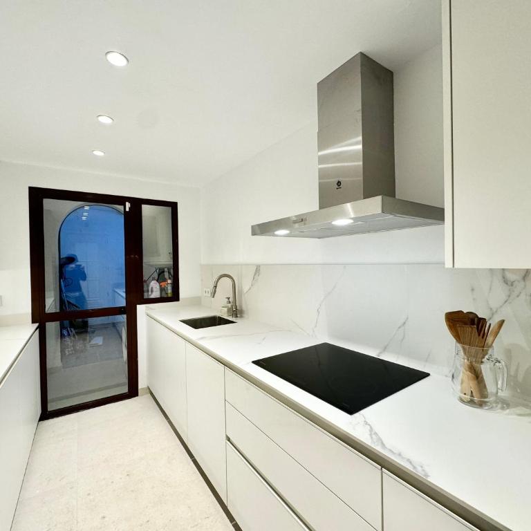 Lomas del Marbella Club - EaW Homes - Two-Bedroom Apartment - 26