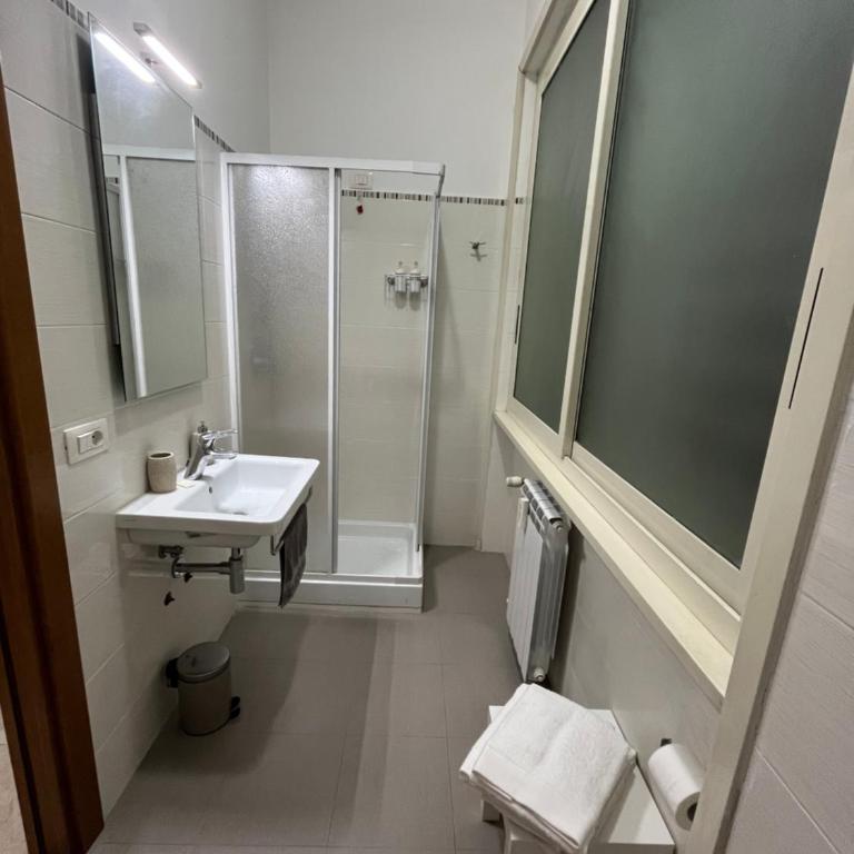 Monti Exclusive Apartment - Two-Bedroom House - 29
