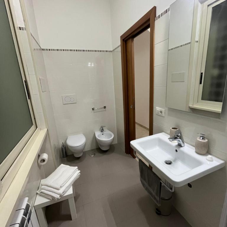 Monti Exclusive Apartment - Two-Bedroom House - 28