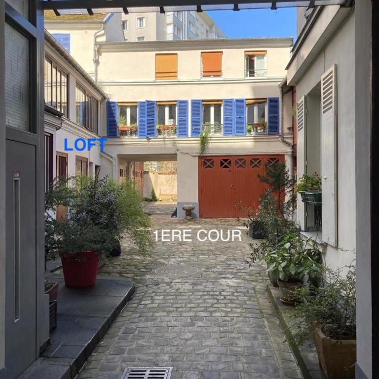 Loft character with a view of court - Loft - 38