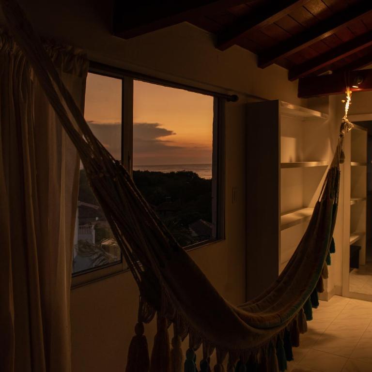 Cómodo apartamento con vista al mar y la montaña - Two-Bedroom Apartment - 60