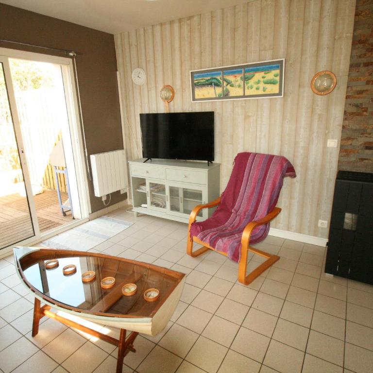 Maison proche forêt, plage et commerces - 2 ch, terrasse, jardin clos, parking privé, animaux acceptés - FR-1-22-231 - Casa Vacanze (4 Adulti) - 12